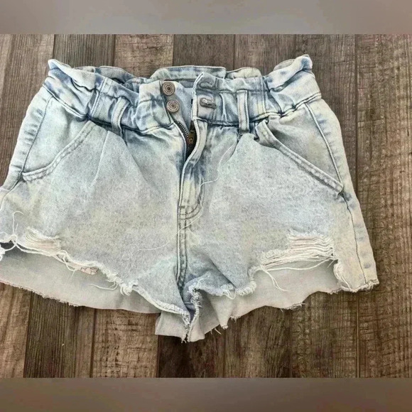 happily grey Pants - Happily Grey paper bag elastic waistband jean shorts size 25 summer vacation
